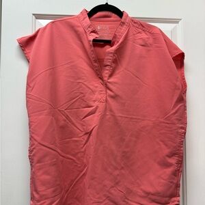 Figs Technical Collection M Coral Scrub Top Rafaela